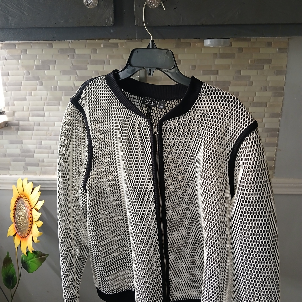 Plus Size 2X a.n.a Black and White Textured Net Jacket